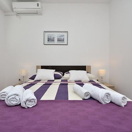 Apartments 33 Zadar Bagian luar foto