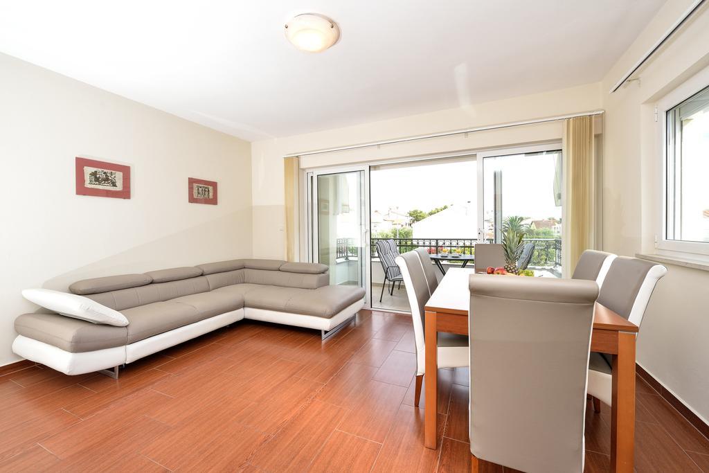 Apartments 33 Zadar Bagian luar foto