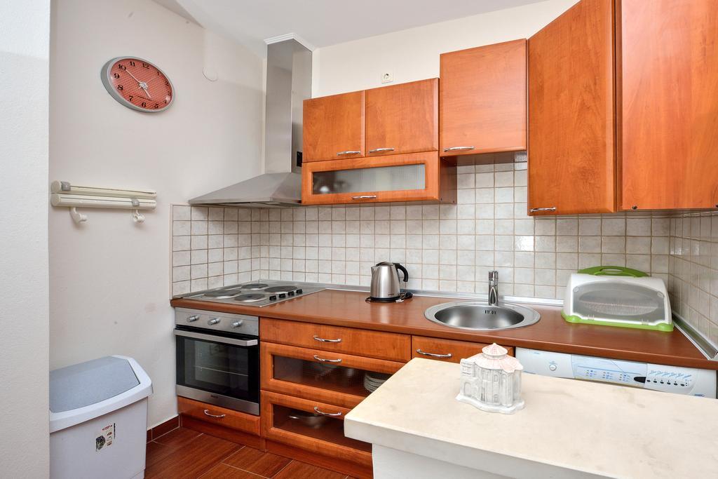 Apartments 33 Zadar Bagian luar foto