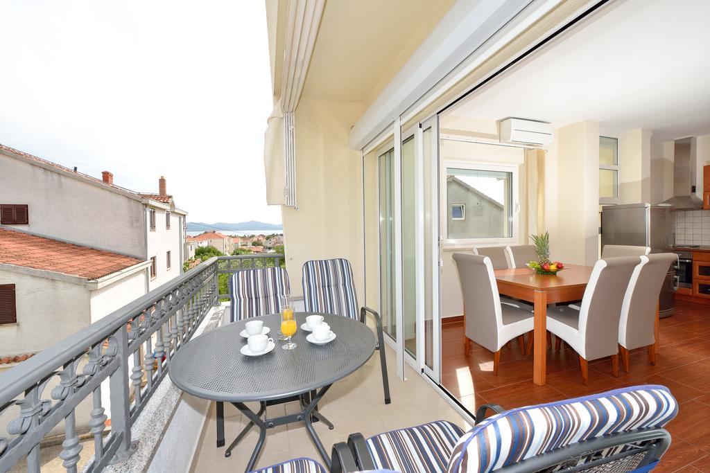 Apartments 33 Zadar Bagian luar foto