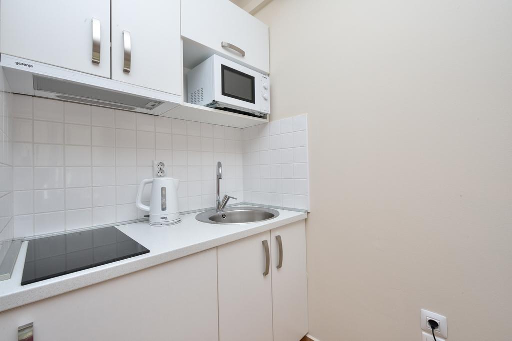 Apartments 33 Zadar Bagian luar foto