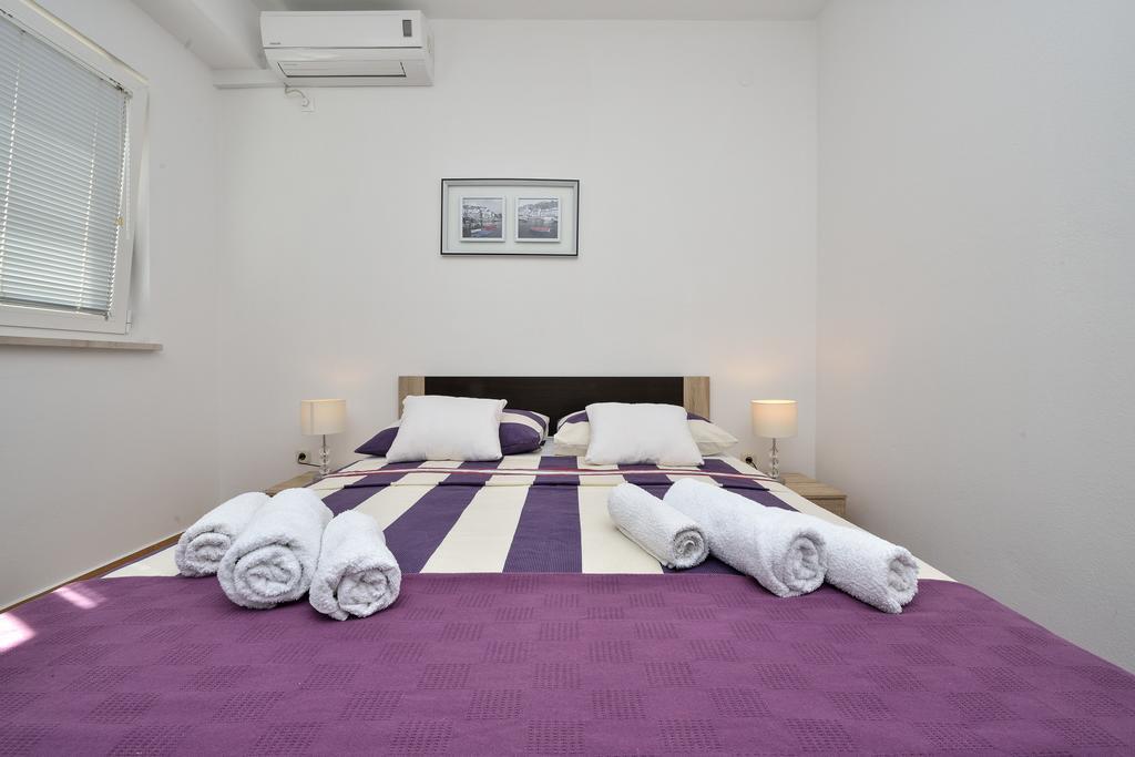 Apartments 33 Zadar Bagian luar foto